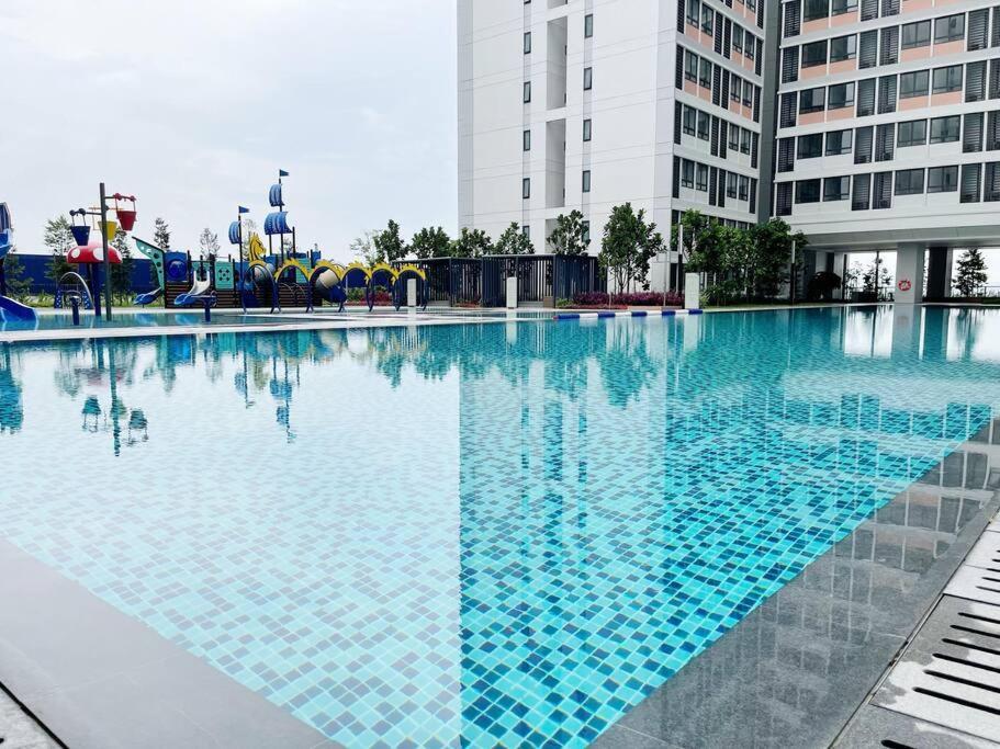 Horizon Suite Homestay, Klia By S&T Homez Sepang Ngoại thất bức ảnh